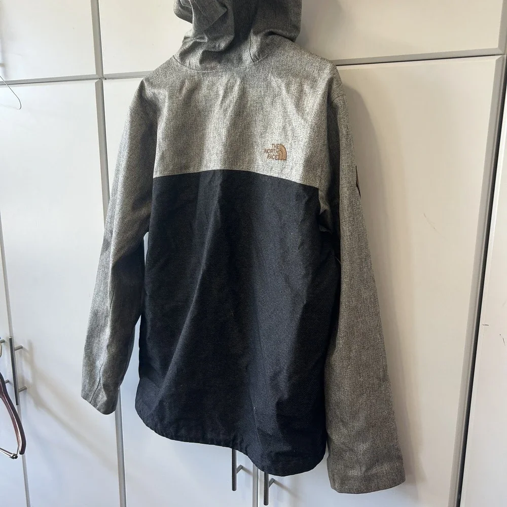 The North Face Mens L Hooded Jacket Grey Herringbone Black Colorblock Zip Up